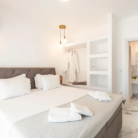 Villa Punta Mare 1