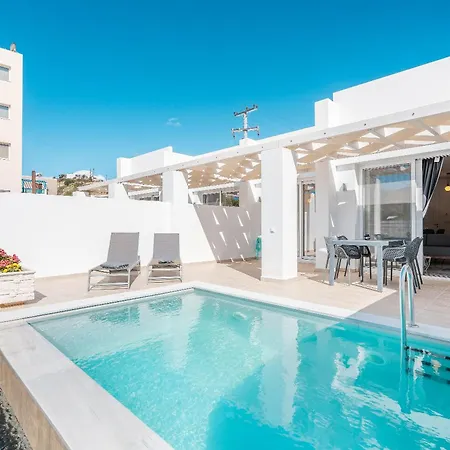 Villa Punta Mare 1 *