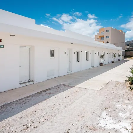Villa Punta Mare 1 *